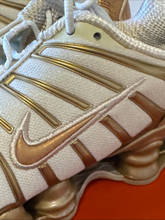 Nike Women NEW Nike woman Shox Sneakers in Metallic Gold and Cream